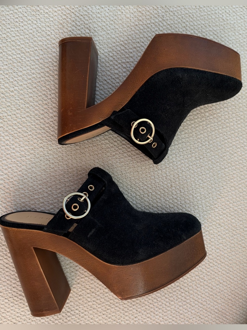Gianni Bini Black Suede Platform Mules with Brown Block Heel